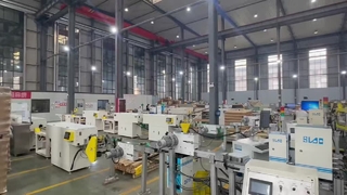 Teneke Kutuların Şekillendiği Yer — Quanjiang'ın Teneke Kutu Üretim Tesisinin İçinde